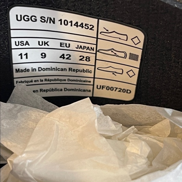 UGG Sienna Rain Boot Waterproof Black High-Gloss Finish Size 11 NEW - Picture 12 of 16